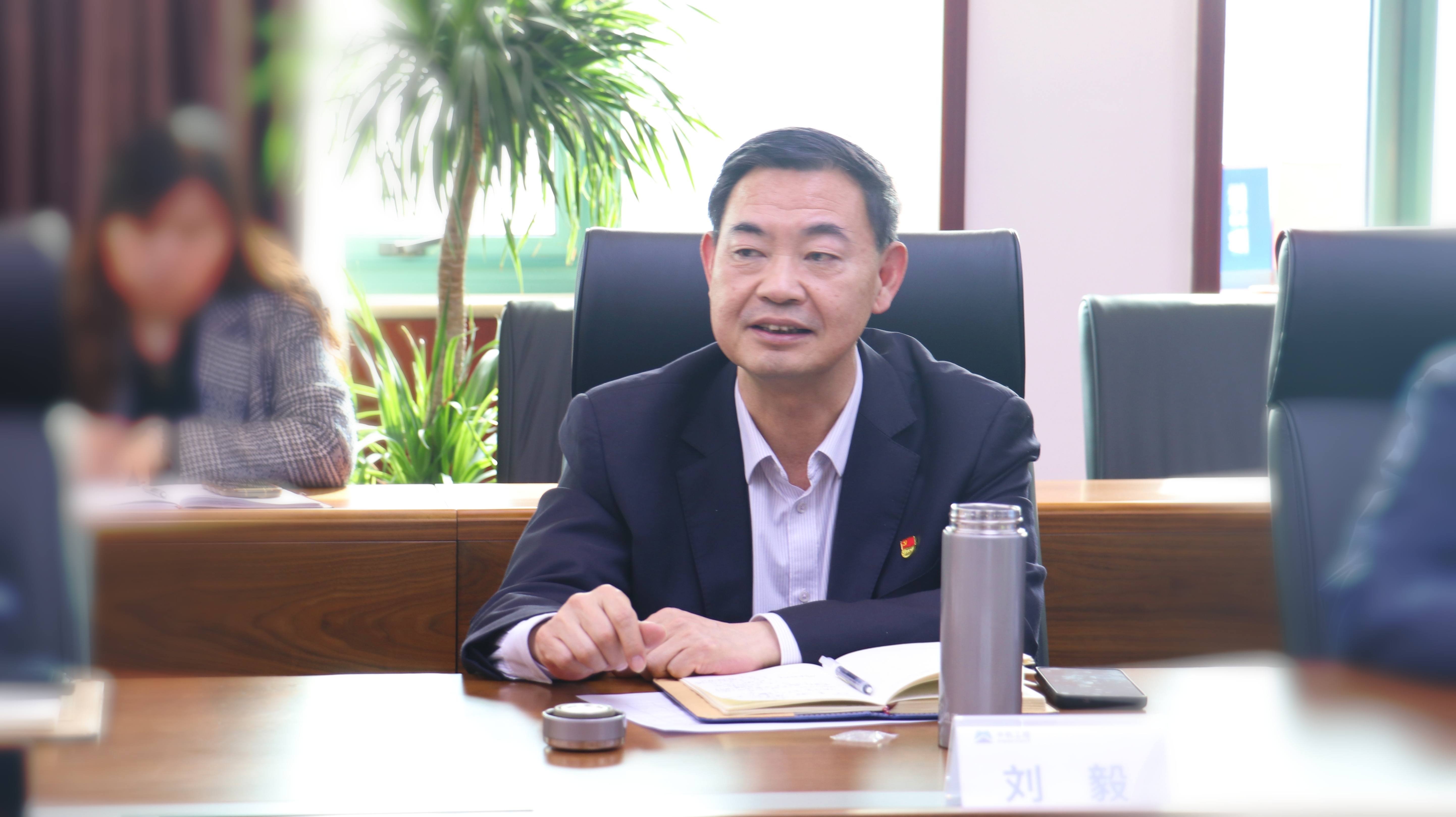 0210中机工程召开2025年度基层党组织书记述职评议会3.jpg